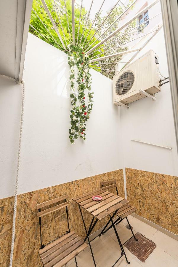 Just Under Acropolis Apartment Athens Exterior photo